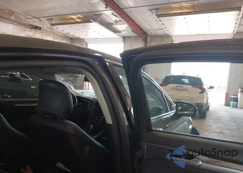 2016 Ford Fusion Titanium z USA, uszkodzony, nr VIN 3FA6P0K98GR135874